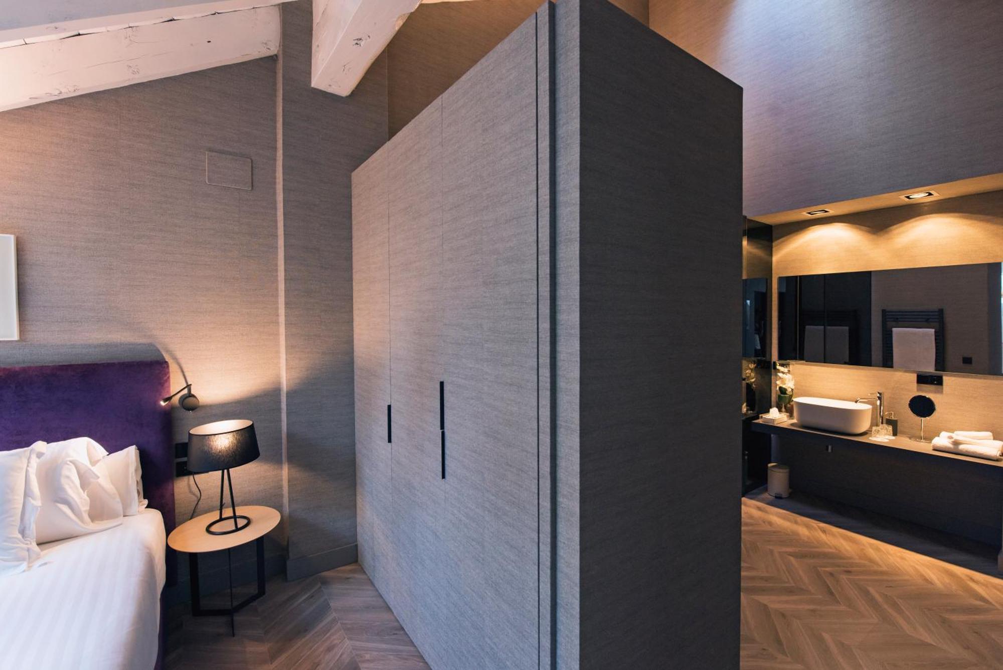Palacio Salvetti Suites อาลิกันเต ภายนอก รูปภาพ